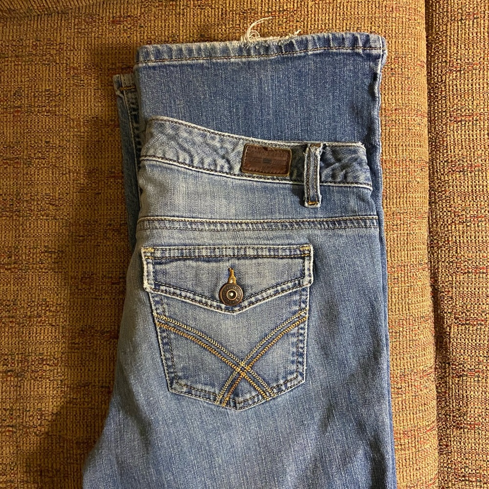 Women’s Tommy Hilfiger Jeans Size 6 Medium Wash Stretch, 90’s